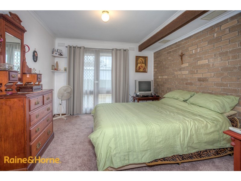 4 Austin Court, Sunbury VIC 3429