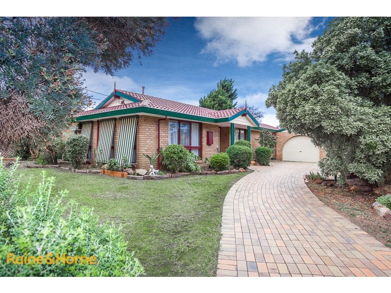 4 Austin Court, Sunbury VIC 3429