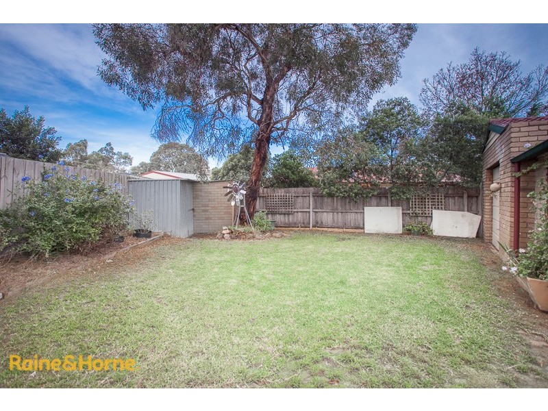 4 Austin Court, Sunbury VIC 3429