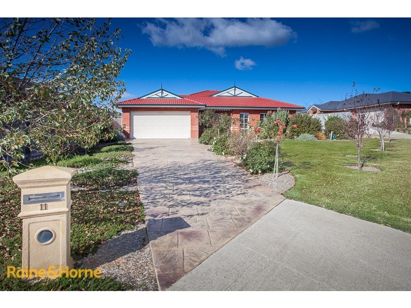 11 Plummer Street, New Gisborne VIC 3438