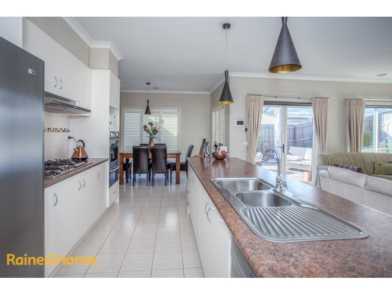 11 Plummer Street, New Gisborne VIC 3438