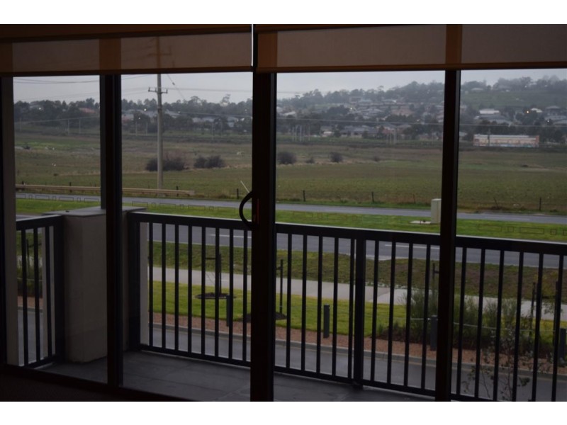21 Jersey Drive, Sunbury VIC 3429