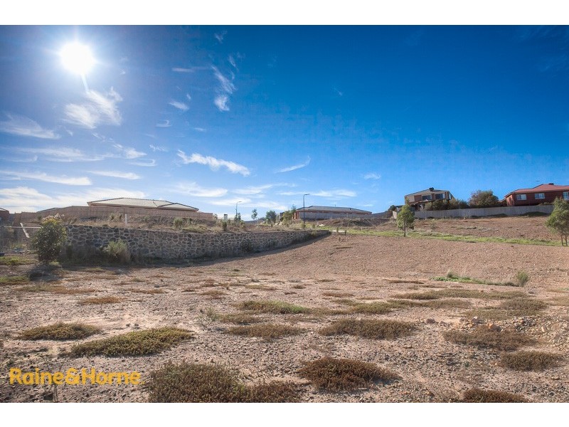 3 Amity Place, Sunbury VIC 3429