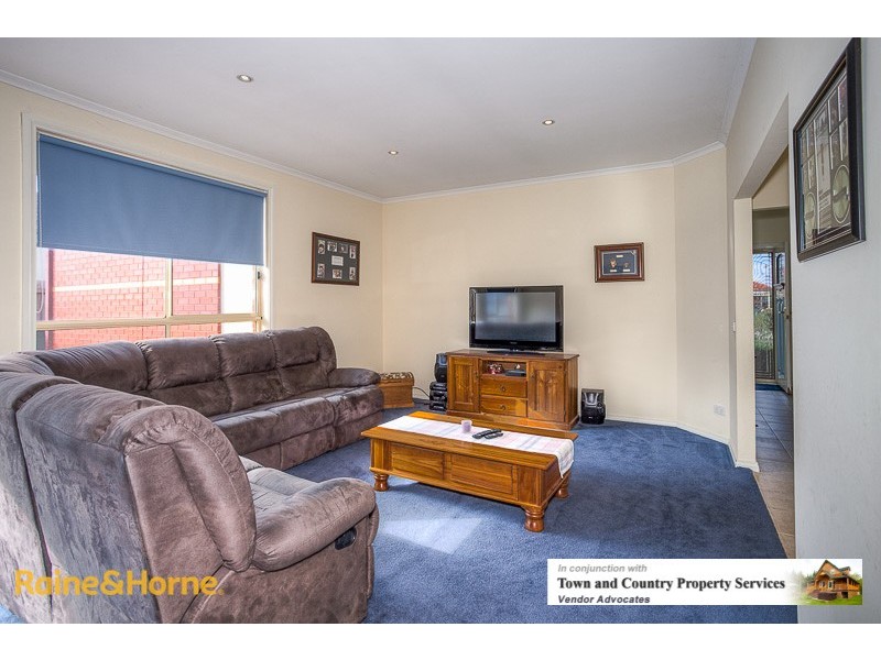 36 Border Boulevard, Sunbury VIC 3429