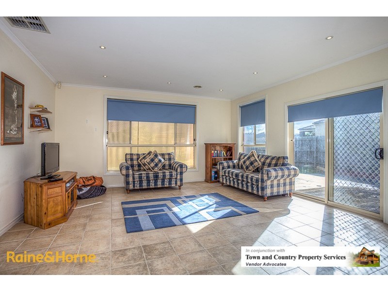 36 Border Boulevard, Sunbury VIC 3429