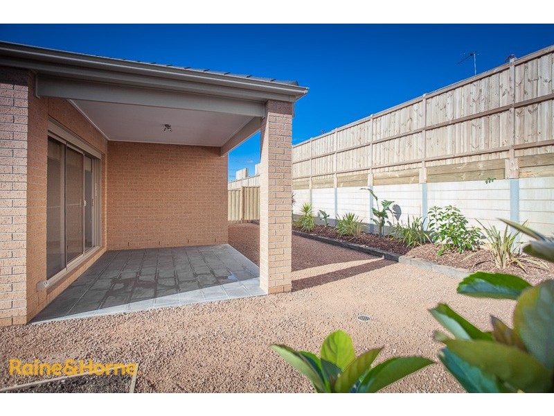 10 Jersey Drive, Sunbury VIC 3429