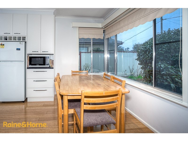 17 Terence Street, Sunbury VIC 3429