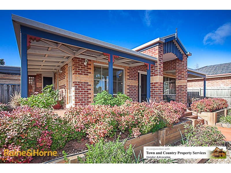 1 Claret Ash Drive, Sunbury VIC 3429