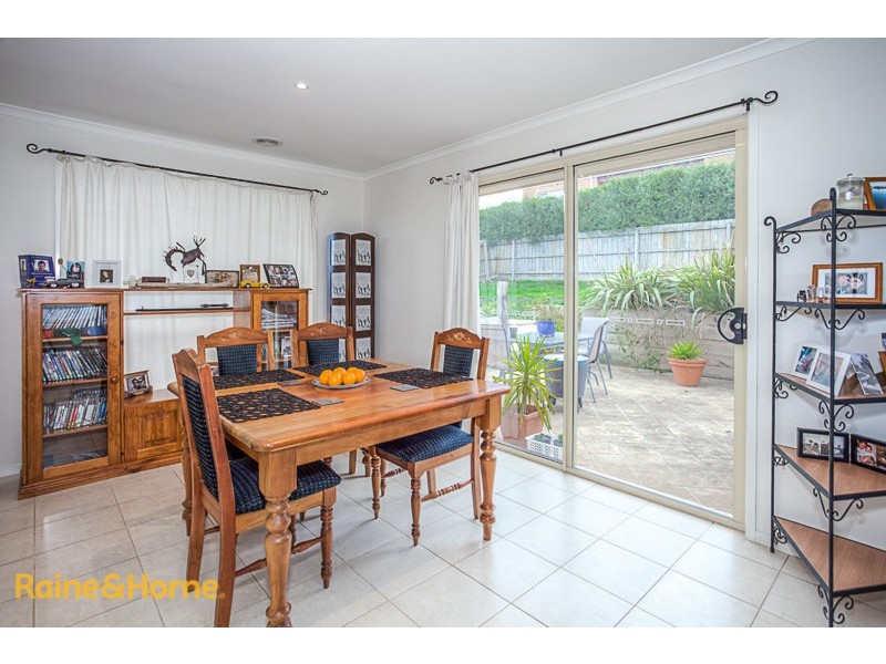 44 Backhaus Avenue, Sunbury VIC 3429