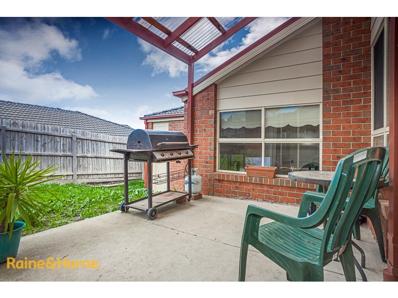 44 Backhaus Avenue, Sunbury VIC 3429