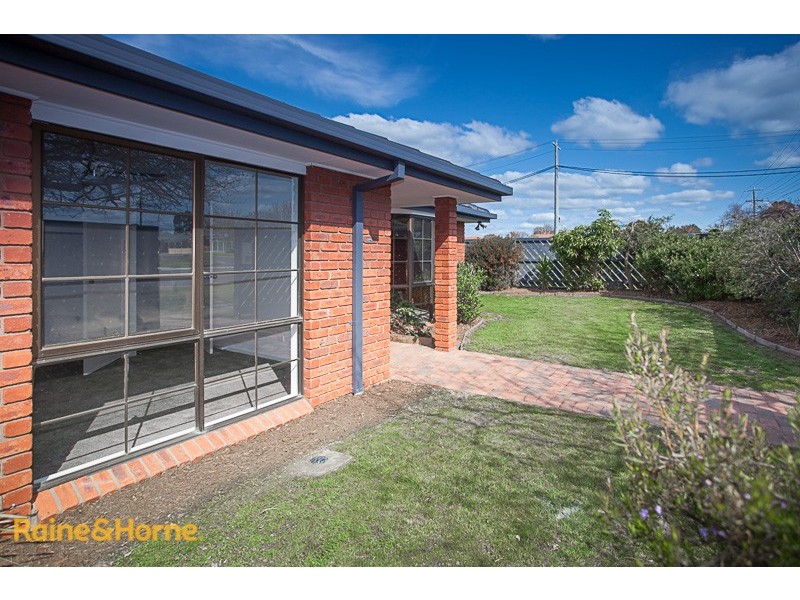 6/2 Cornish Street, Sunbury VIC 3429
