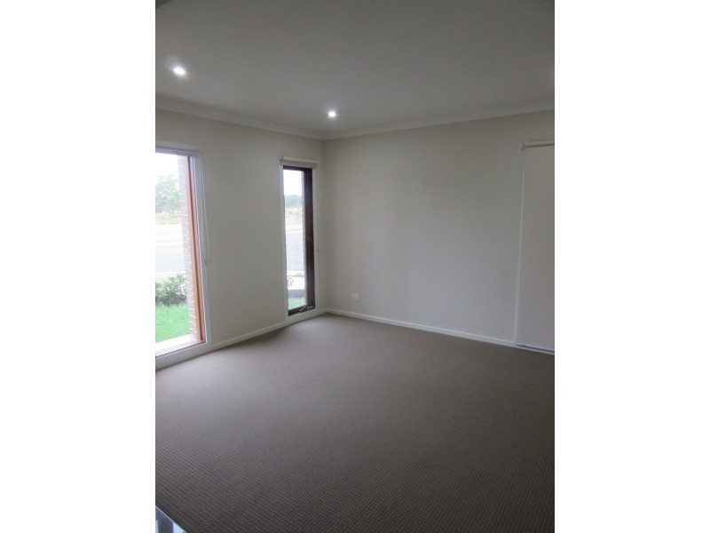 81 Jamboree Avenue, Denham Court NSW 2565