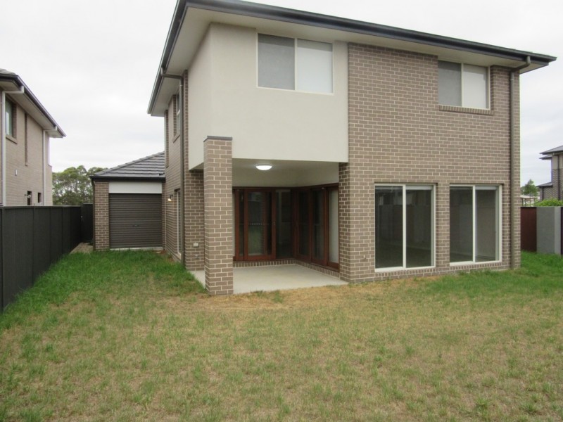 81 Jamboree Avenue, Denham Court NSW 2565