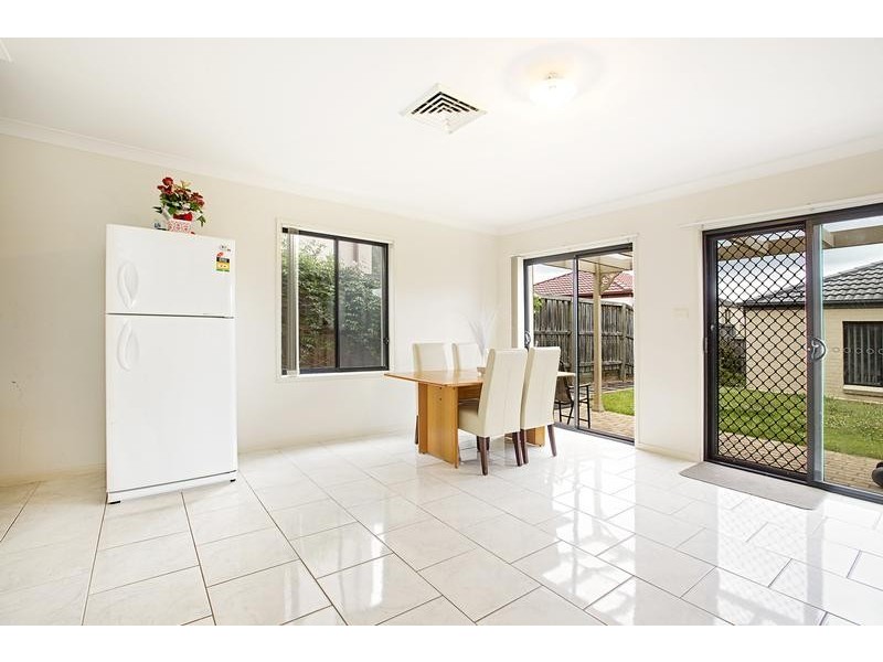 19 Wingate Avenue, West Hoxton NSW 2171