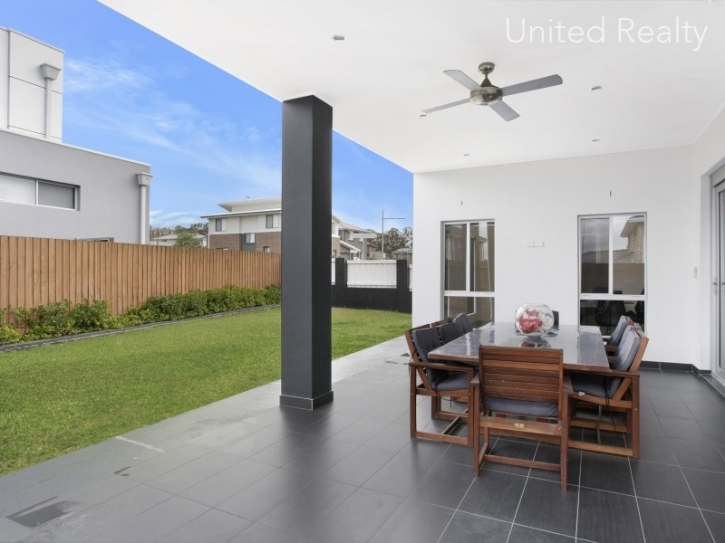 6 Kimberley Drive, Edmondson Park NSW 2174