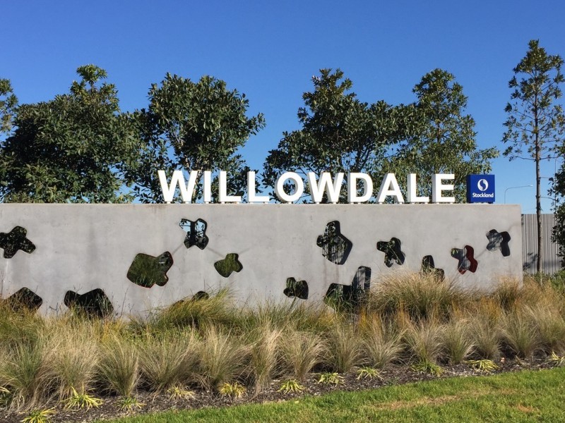 6 Coventry Crescent, Denham Court NSW 2565
