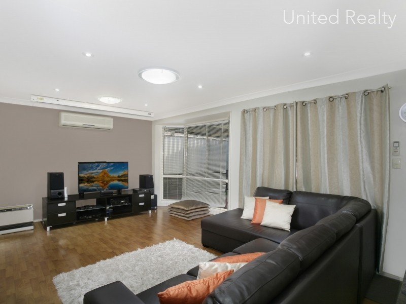 41 Davina Crescent, Cecil Hills NSW 2171