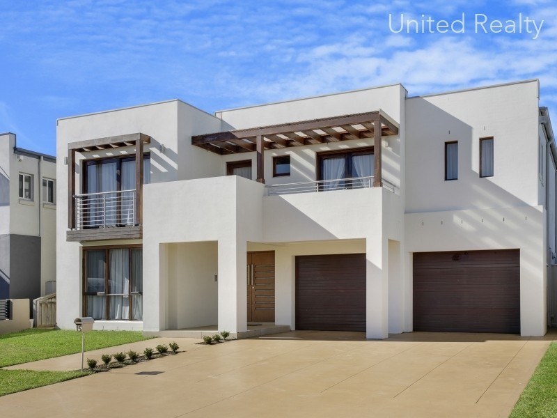 15 Broadbent Avenue, Middleton Grange NSW 2171