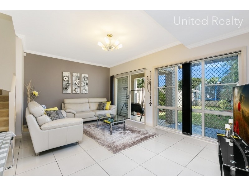 6/79-83 Leacocks Lane, Casula NSW 2170