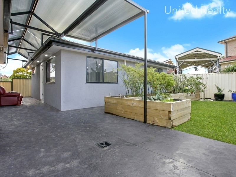 137 Restwell Road, Bossley Park NSW 2176
