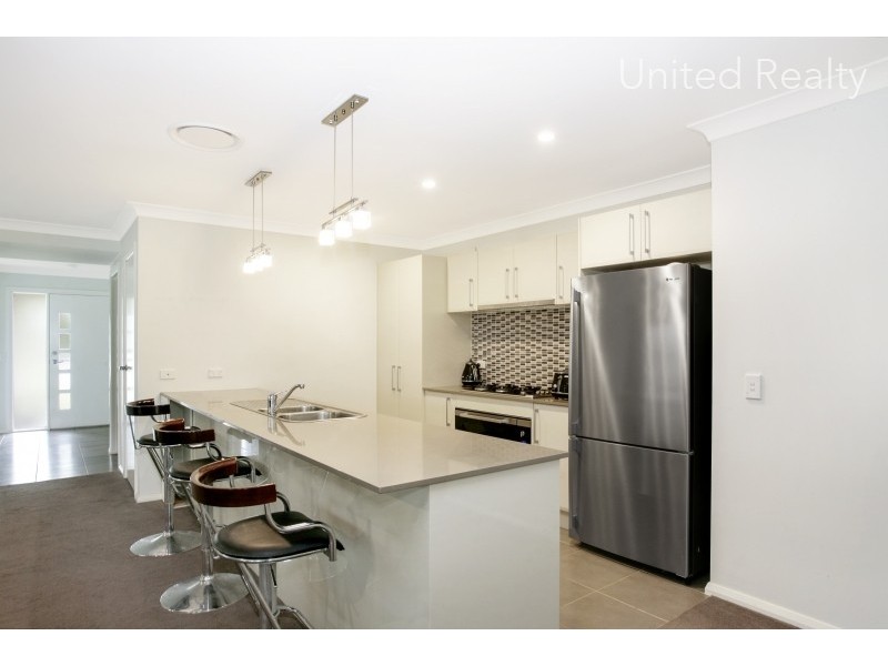 4 Elevon Street, Middleton Grange NSW 2171