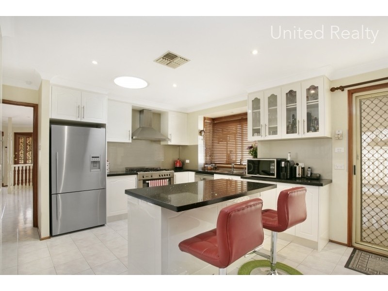 12 Hume Drive, West Hoxton NSW 2171