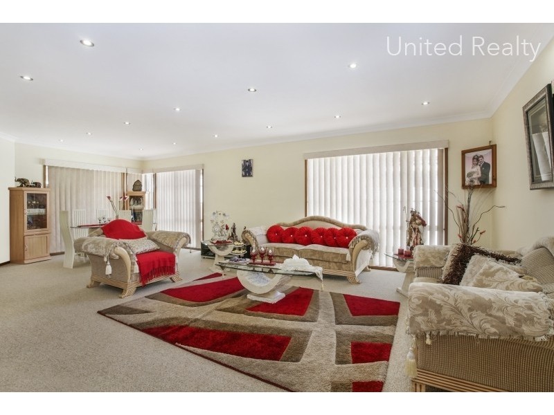 2 Wallis Crescent, Cecil Hills NSW 2171