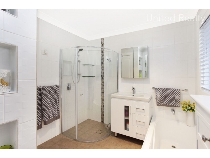 11 Amaroo Street, Bonnyrigg NSW 2177