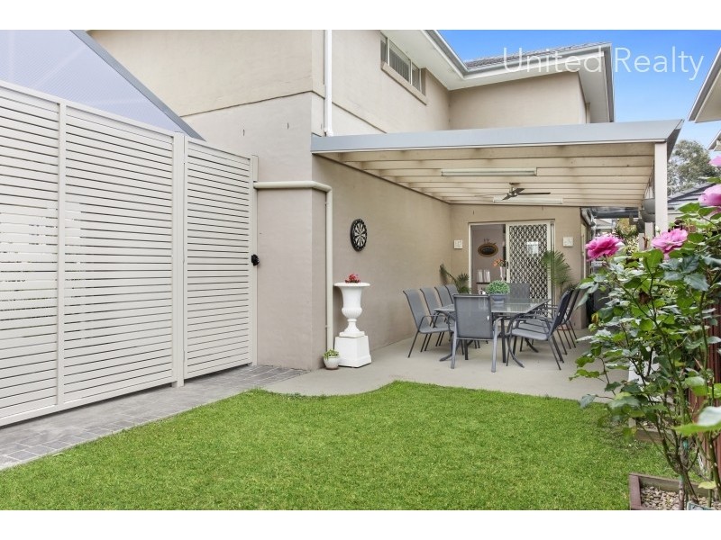9 Hallen Place, West Hoxton NSW 2171