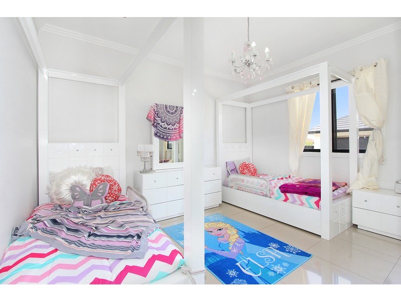 14 Malta Street, Fairfield East NSW 2165