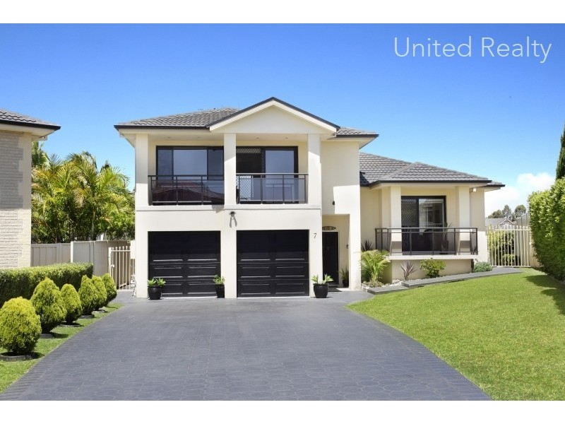 7 Symons Place, West Hoxton NSW 2171