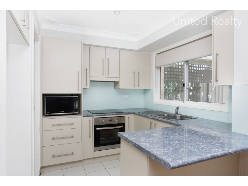 22 Gentian Avenue, Macquarie Fields NSW 2564