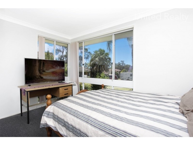 22 Gentian Avenue, Macquarie Fields NSW 2564
