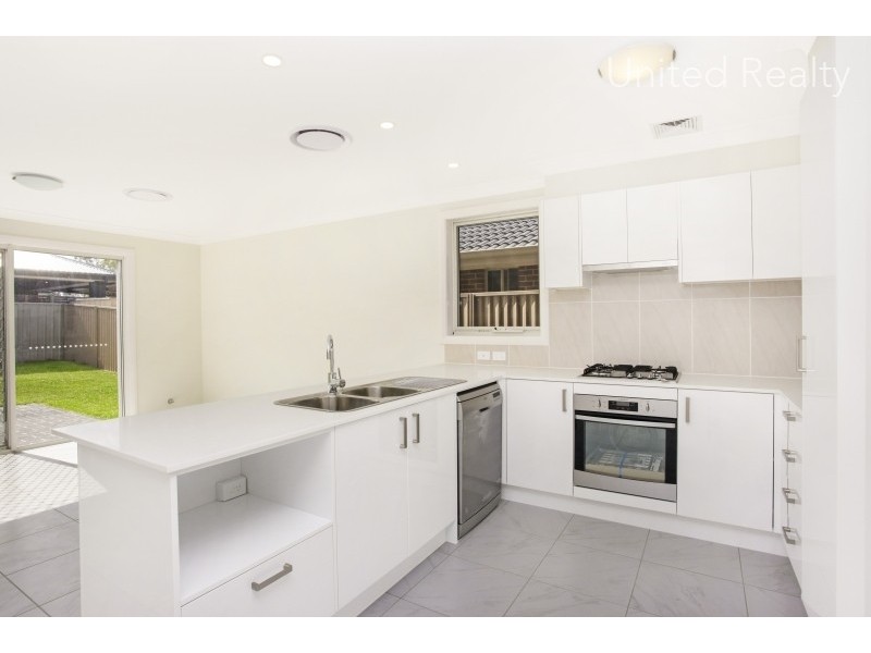 30 Sarah Hollands Drive, Carnes Hill NSW 2171