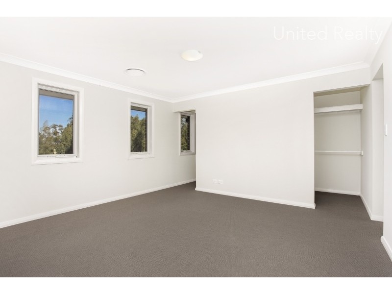 30 Sarah Hollands Drive, Carnes Hill NSW 2171