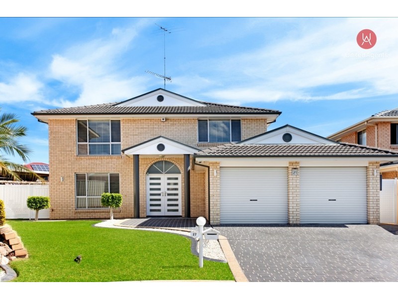 27 Wellesley Place, Green Valley NSW 2168