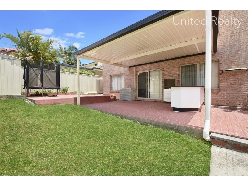 3B Domenico Close, West Hoxton NSW 2171