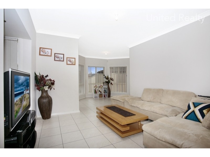 1 Chadley Place, West Hoxton NSW 2171