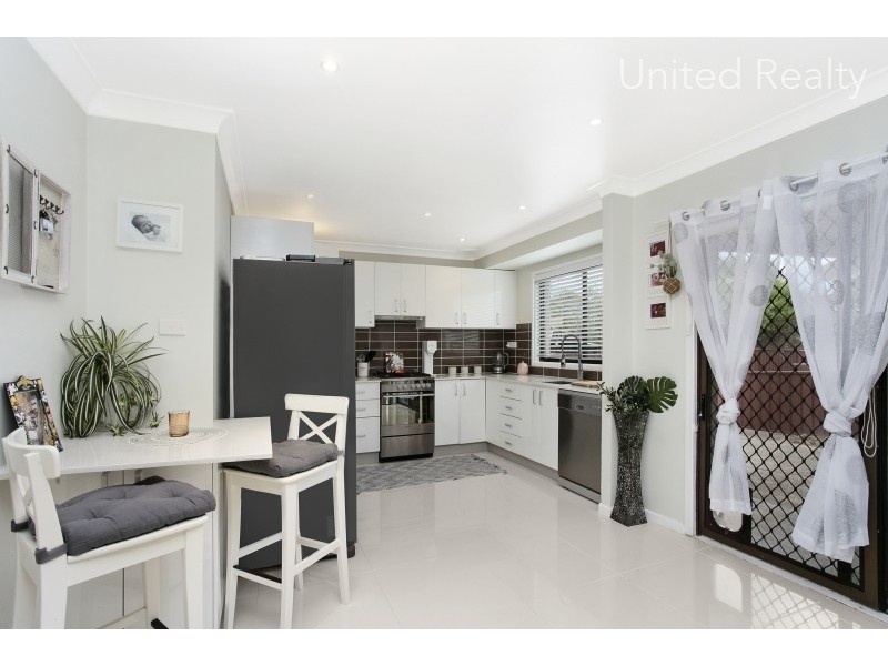 5 Ontario Avenue, St Clair NSW 2759