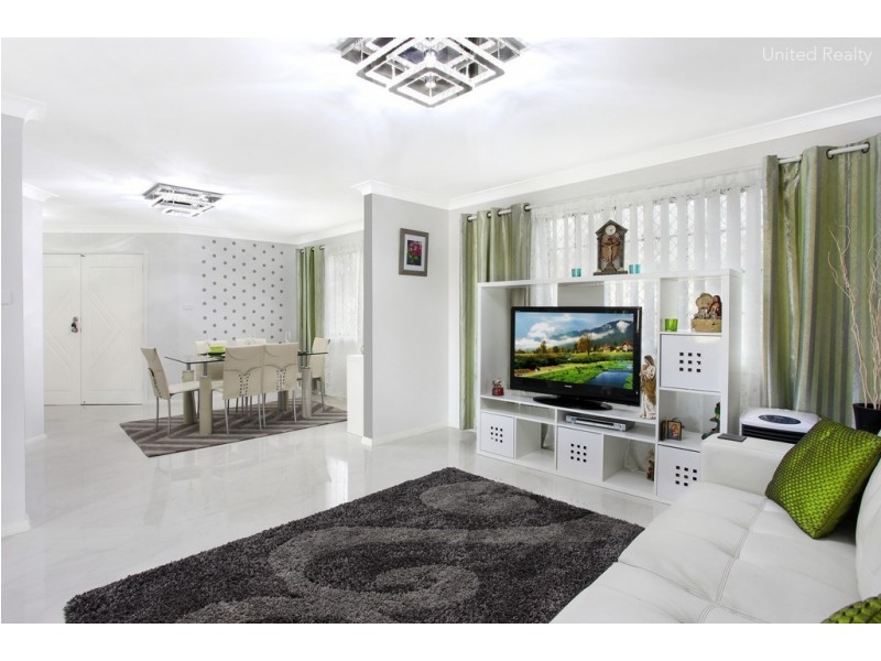 11 Levendale Street, West Hoxton NSW 2171