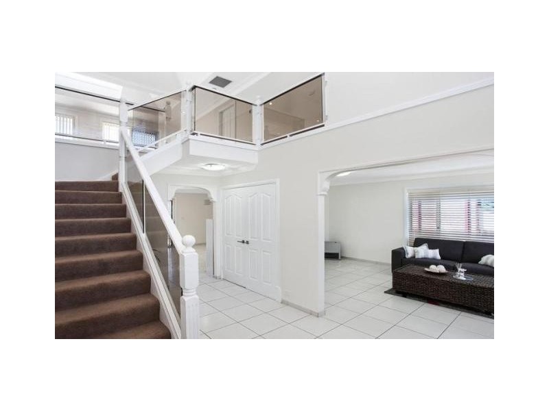 9 Bringelly Place, Bonnyrigg Heights NSW 2177