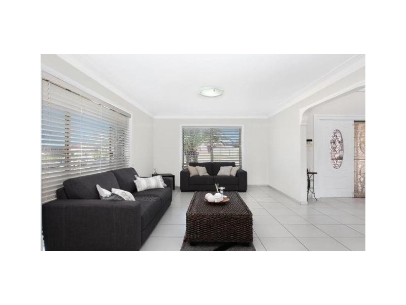 9 Bringelly Place, Bonnyrigg Heights NSW 2177