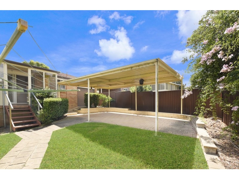 6 Pinot Street, Eschol Park NSW 2558