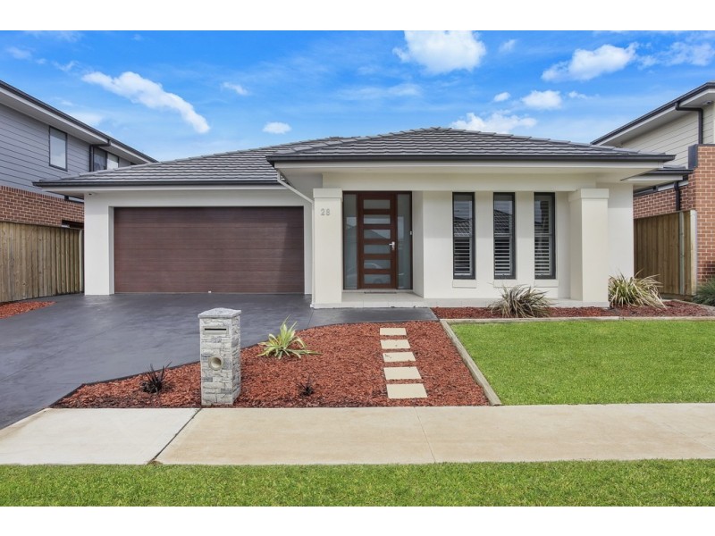 28 Macksville Street, Carnes Hill NSW 2171