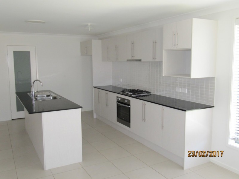 9 Wilkins Street, Middleton Grange NSW 2171