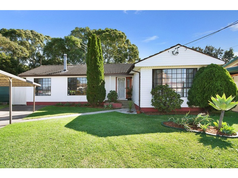 46 Solo Crescent, Fairfield NSW 2165