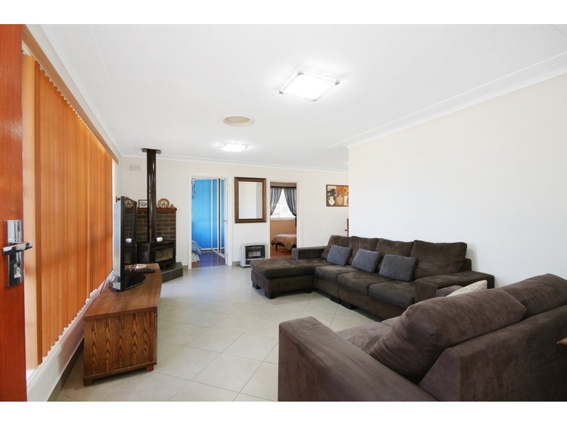 46 Solo Crescent, Fairfield NSW 2165