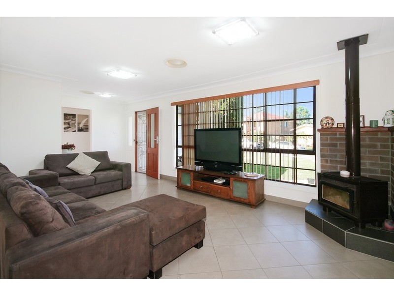 46 Solo Crescent, Fairfield NSW 2165