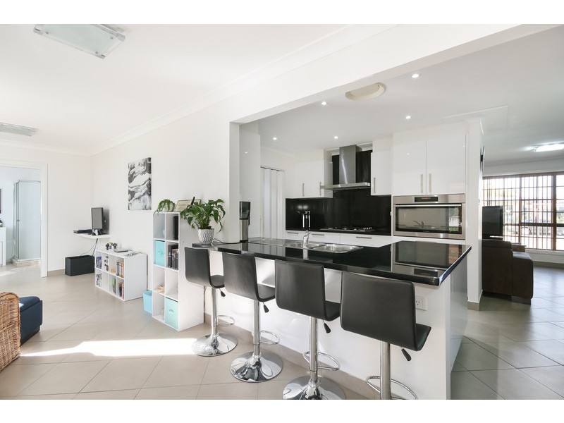 46 Solo Crescent, Fairfield NSW 2165