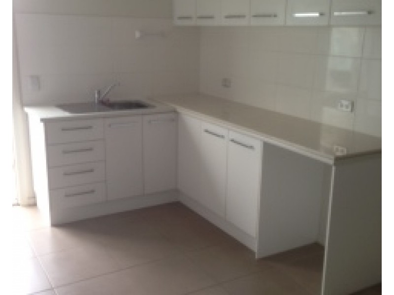 9A GARRETT LANE, Middleton Grange NSW 2171